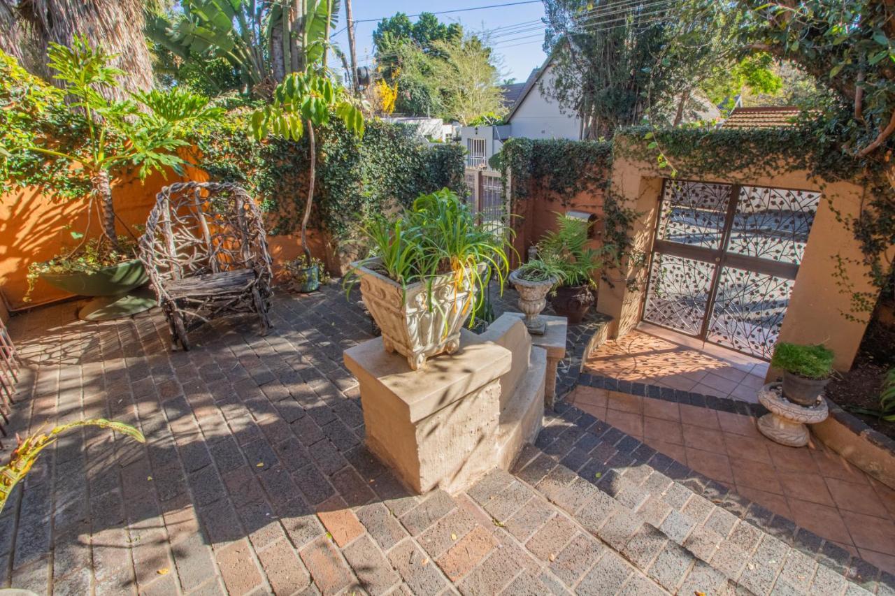 Charlie'S Spot - The Gardens Hotel Johannesburg Eksteriør billede
