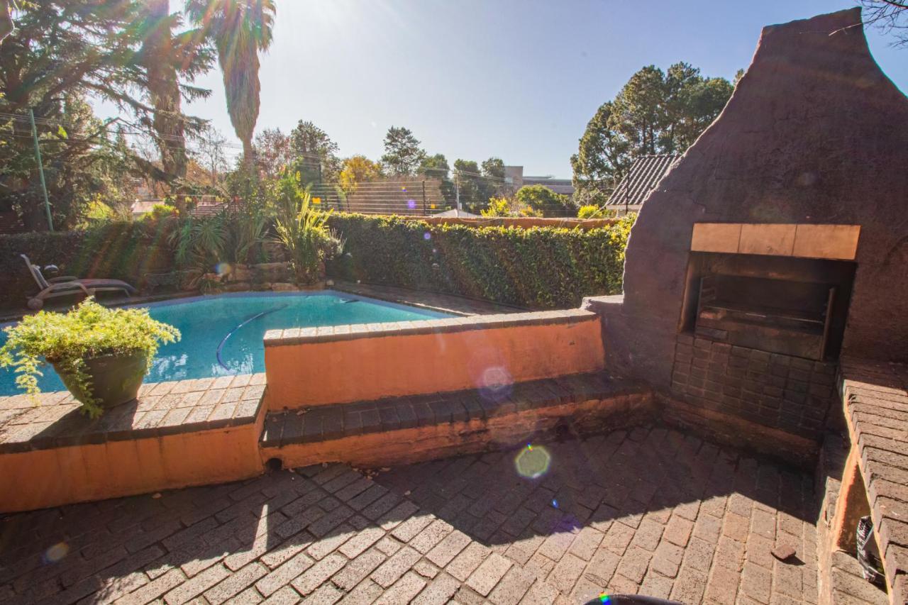 Charlie'S Spot - The Gardens Hotel Johannesburg Eksteriør billede