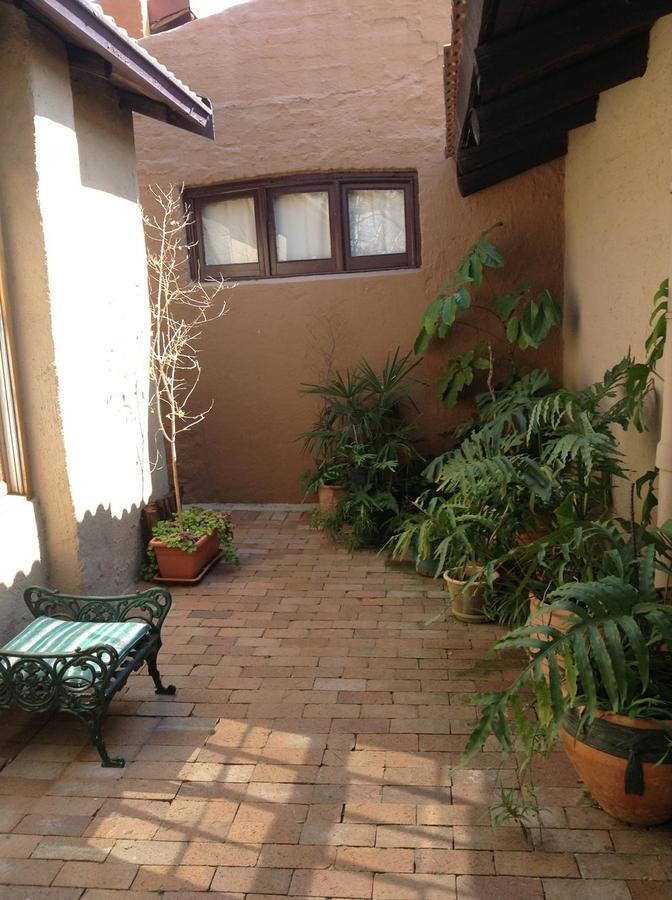 Charlie'S Spot - The Gardens Hotel Johannesburg Eksteriør billede