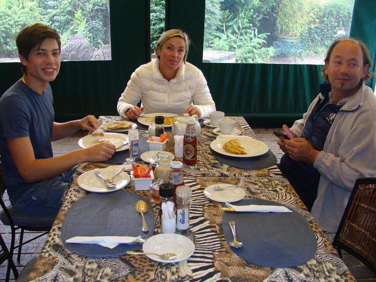 Charlie'S Spot - The Gardens Hotel Johannesburg Eksteriør billede
